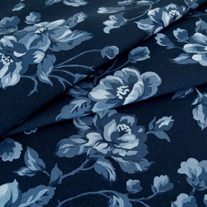 Patchwork fabric roses image 3