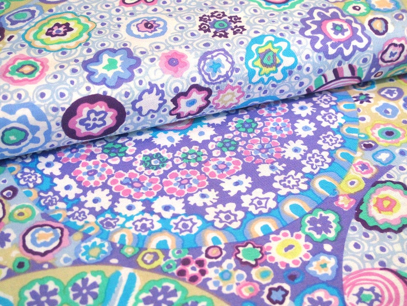 Fabric flowers Kaffe Fassett image 1