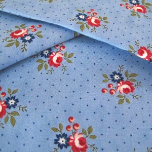 Fabric blue fat quarter image 4