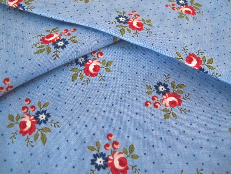 Fabric blue fat quarter image 4