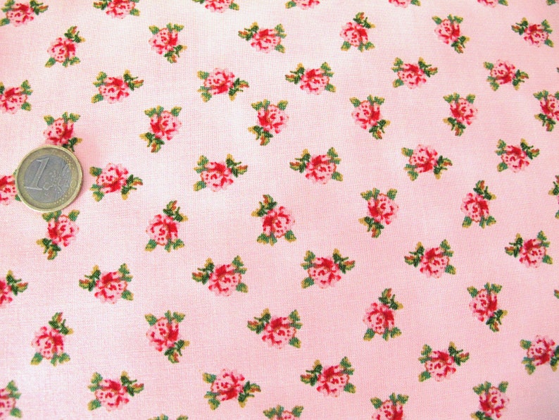 Fabric roses image 3