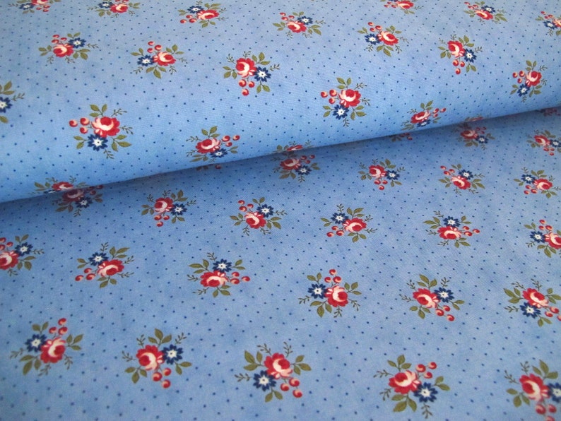 Fabric blue fat quarter image 3