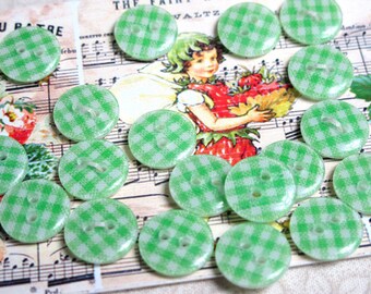 Buttons green checkered 6 pieces