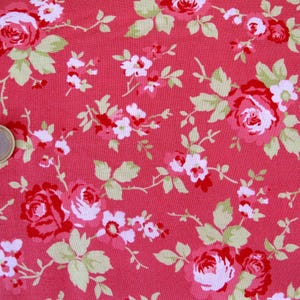 Stoff mit Rosen Blumen Patchwork Baumwolle Meterware 25 x 110 cm