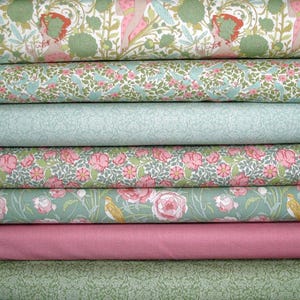 Tilda fabric bundle, cotton, Songbird, green and pink, 7 fabrics, each 25 x 55 cm