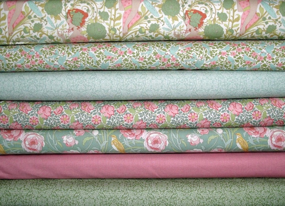 Tilda Stoffpaket Baumwolle Rosen Blumen Songbird grün rosa 7 Stoffe je 25 x 55 cm