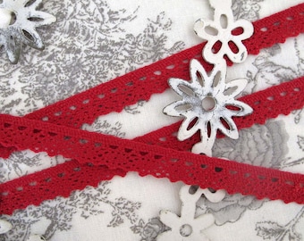 Crochet border red (1.45 EUR/meter) 2 m