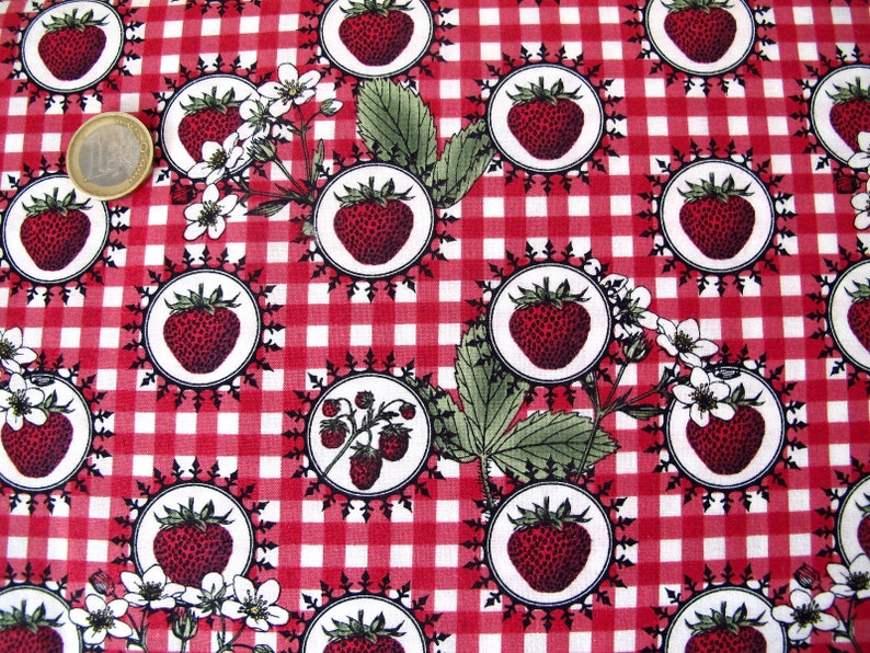Fat quarter fabric checkered strawberries image 2