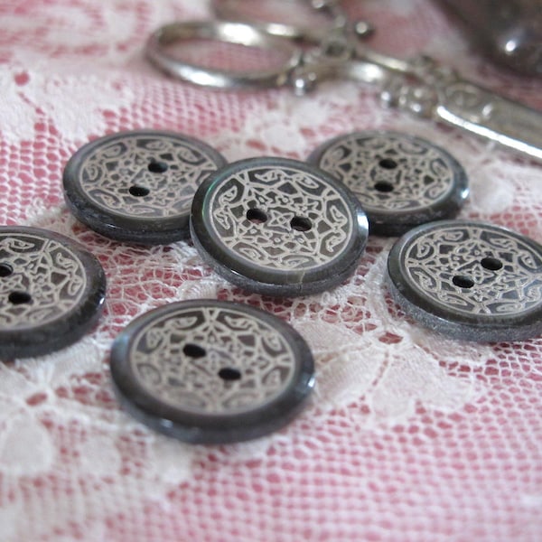 Bouton en nacre anthracite