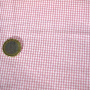 Checked fabric image 3