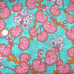 Fabric Kaffe Fassett Geraniums image 2