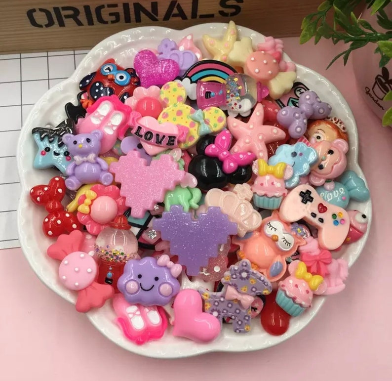 20 PINK Kawaii Resin Cabochons Cute Pastel Flatback Charms Decoden Animals Candy