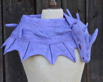 Felted Lavender Rocky Spiked Dragon scarf/ Wool stole shaped like winged dragon/ Shrug for fantasy lover/Fantastic beast/ Cosplay/Stage prop