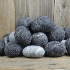 Felted pebbles / Set of 5 wool stones / Decorative stones / Soft stones to relieve stress / Loft style / Scandinavian style / Tension relief