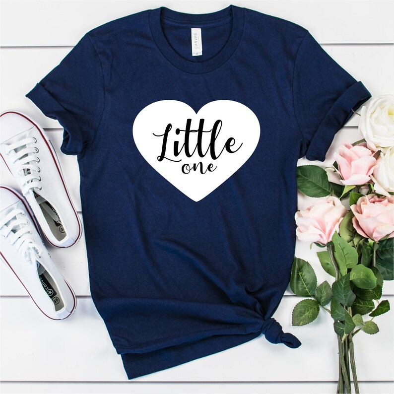 Little One Ddlg Shirt, - Super Soft 100% Cotton T-shirt With Short Sleeves and Crew Neckline in Navy Color. Available sizes: XS, S, M, L, XL, 2XL, 3XL*.