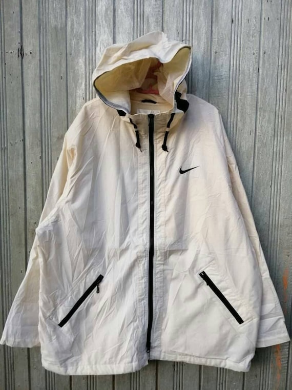 FREE SHIPPING!!! Vintage 90s Nike Swoosh small log