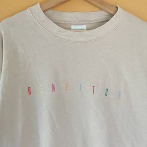 Zeldzaam!!! Vintage jaren 90 United Colors of Benetton-sweatshirt met regenboogkleurenlogo, maat L