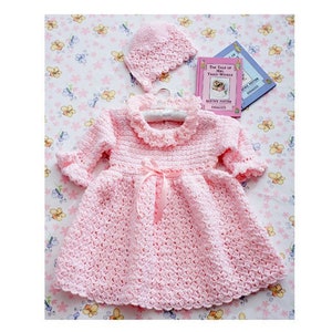 Vintage Crochet Pattern PDF  Baby Girls Dress with Frilled Collar and Bonnet   3 to 18 Months DK Worsted