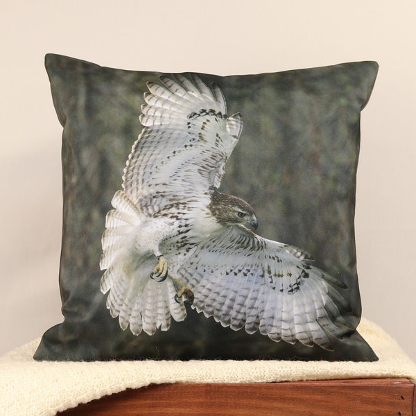 Red-tailed Hawk Photograph Pillow, Wildlife Throw Pillow, Decorative Throw Pillow, Bird Fine Art Pillow, Hawk Pillow, Hawk Photography