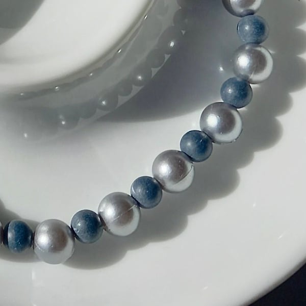 Perlenarmband im Usedlook, Unikat, Vintage-Art, Retro-Style, auch Männerarmband, Matt-Silber, Dunkelgrau, Perlen