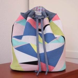 Rucksack mit Tunnelzug und Ösen Einzelstück Bild 3