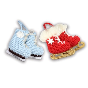 EN/DE Keychain (Christmas tree decor) &quot;Skates/Inliners&quot;, size 7 cm