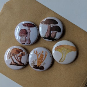 5 Mushroom 1&quot; Buttons/Badges/Pins