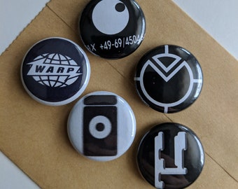 5 CLASSIC IDM LABELS 1" Buttons/Badges/Pins