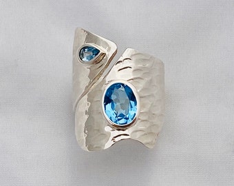 breiter Silberring mit Topas blau, Ring verstellbar
