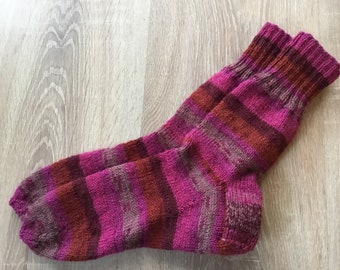 Kuschlige Socken aus Sockenwolle in Größe 39