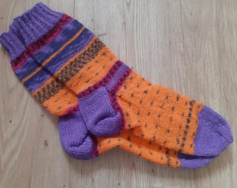 Warme Socken aus Sockenwolle Größe 39/40, handgestrickt