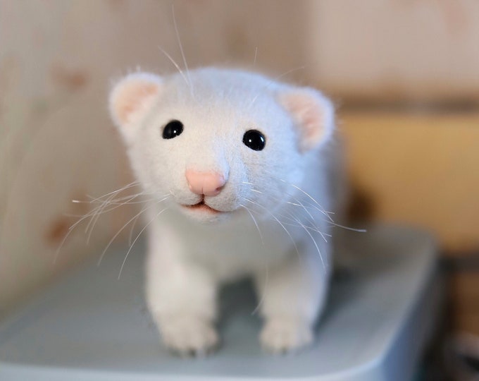 White Ferret Figurine, Realistic Plush Ferret, Ferret Portrait, Stuffed Ferrets, Posable Ferret