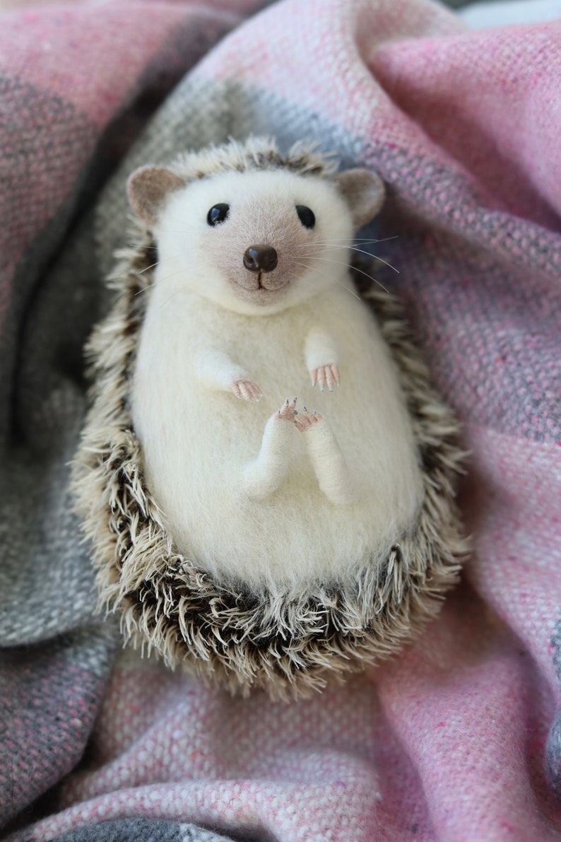 HEDGEHOG, felt hedgehog, wool animal, needle felted, felted figurine, mohair teddy image 5