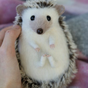 HEDGEHOG, felt hedgehog, wool animal, needle felted, felted figurine, mohair teddy image 2