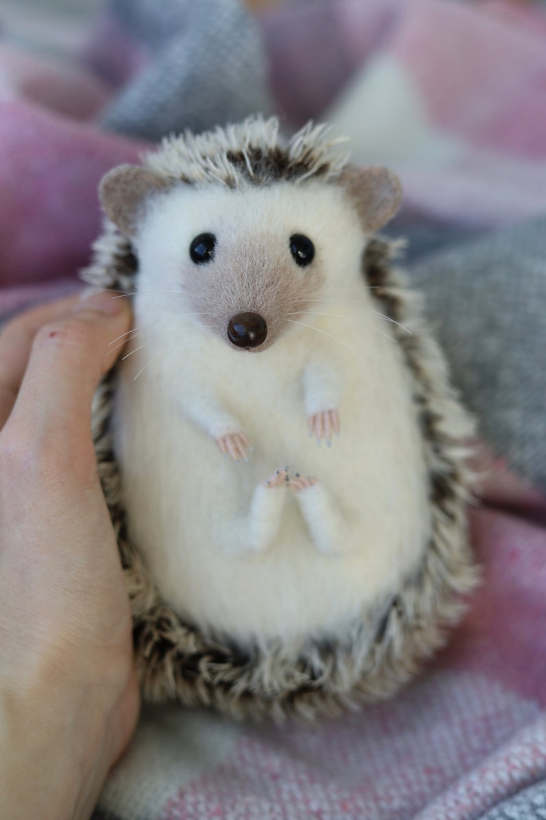 HEDGEHOG, felt hedgehog, wool animal, needle felted, felted figurine, mohair teddy image 2