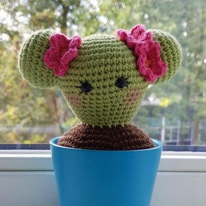 Crochet Pattern: Iris the Cactus