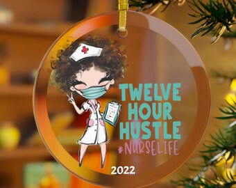 Krankenschwester Weihnachten Ornament Glas, Krankenschwester Ornament, Krankenschwester Weihnachten, Krankenschwester Geschenke, KrankenpflegeStudenten Geschenk RN LPN Lateinisches Krankenschwesterleben, 12 Stunden Hustle
