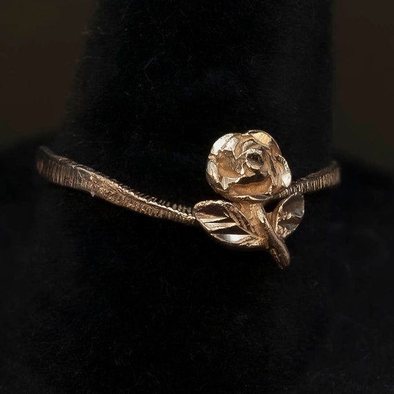 Really Pretty 14k Gold, Rose Ring - image 1