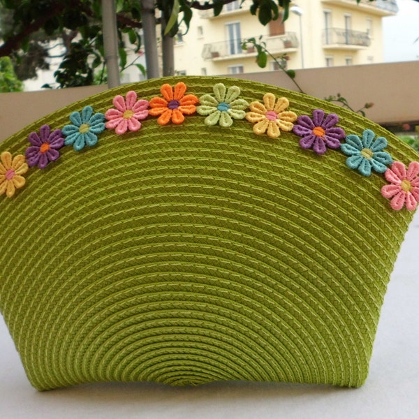 Pochette femme, trousse maquillage, demi-lune, set de table, vert,  rangement, création fait main , cadeau, modèle unique