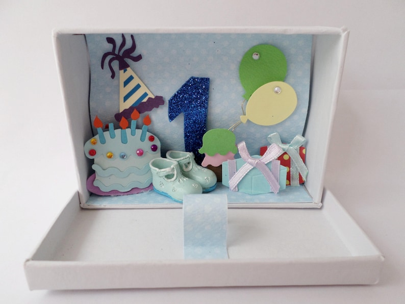 Geschenke zum 1. Geburtstag - Zauberhafte Geschenke für 1 Jährige, die sinnvoll, verspielt und personalisiert sind!