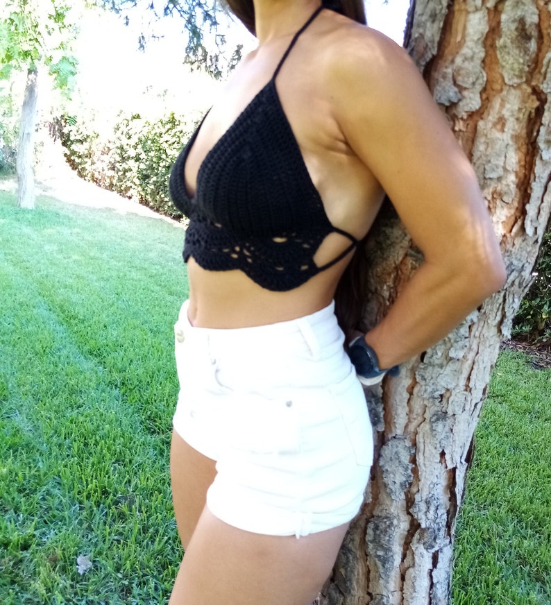 short Boho style BLACK women/'s clothing vegan clothing beach fashion t-shirt for summer Summer top with suspenders