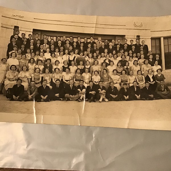 Vintage 1930s era group school photo 8”x 13”