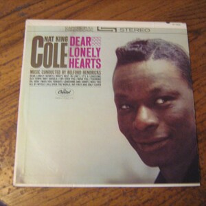 Nat King Cole LP ( dear lonely heart )  on capitol  # srm 1-5010  33-1/3 rpm