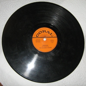vintage  10&quot; 78 rpm the Mcguire sisters on Coral # 61703 ( ev&#39;ry day of my life ) flip side ( endless )