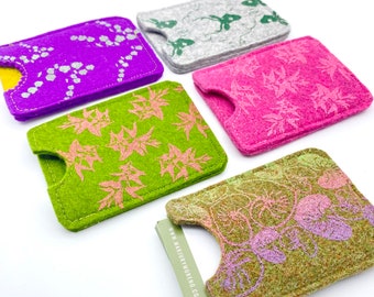 Hand-printed business card cases made of design felt