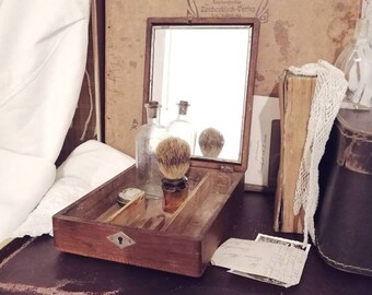 Antique shaving box, shaving box, wooden box with mirror. From around 1900