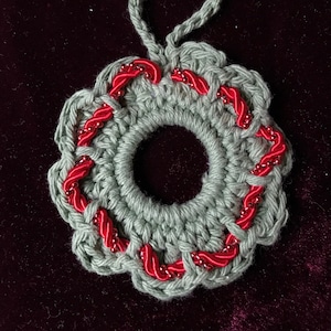 Crochet Christmas Wreath Ornament - Set of 4