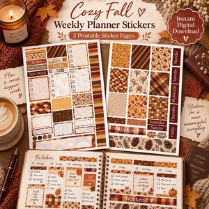 以下が含まれることがあります： 「Cozy Fall Weekly Planner」をテーマにした2枚の印刷可能なステッカーシート。葉、チェック柄、松ぼっくりなどの秋らしい模様が特徴です。シートには、さまざまな長方形のラベル、チェックリスト、曜日ヘッダーが含まれています。