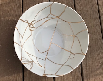 Large Kintsugi bowl with 30 plus breaks