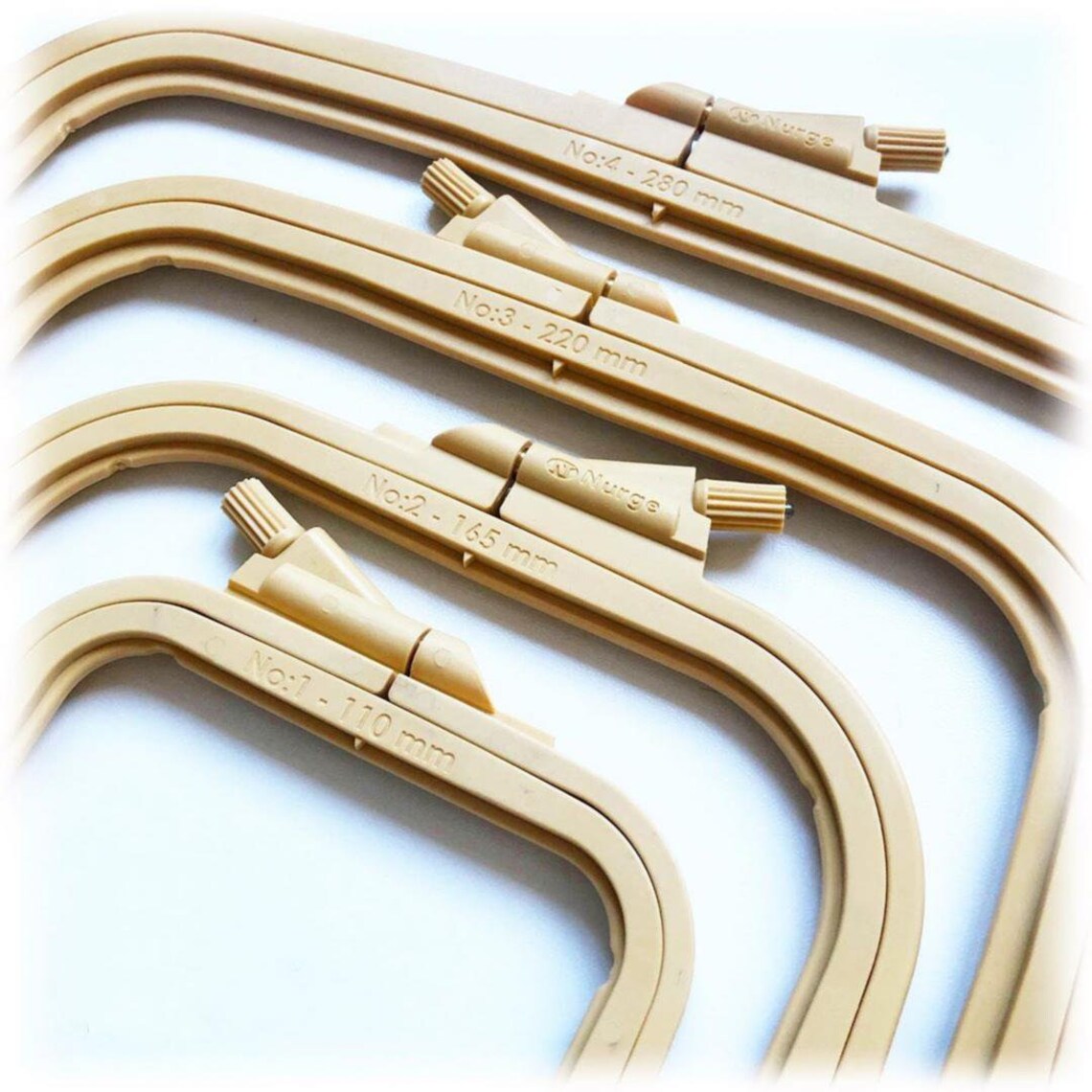 Square Nurge Embroidery Hoop Frame, Plastic Hoop for Embroidery and